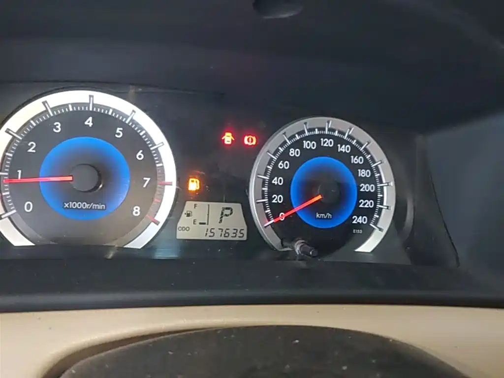Toyota Corolla 2013 1.6L Automatic Excellence Edition фото 12