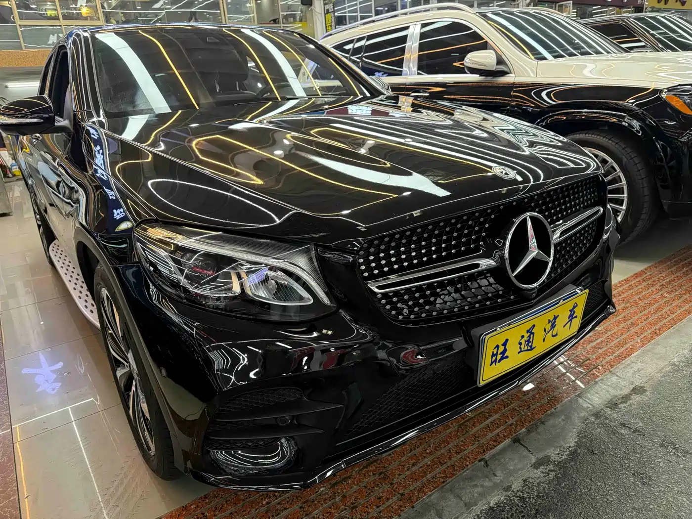 Mercedes-Benz GLC Coupe 2019 2019 GLC 260 4MATIC Coupe SUV