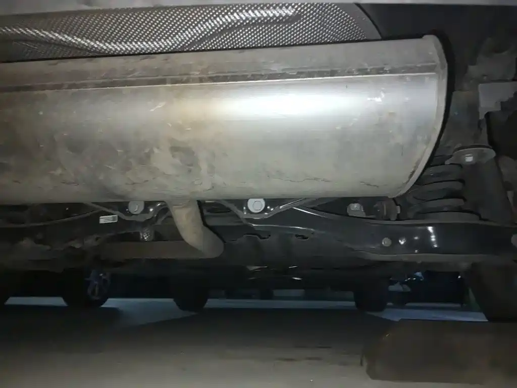 Фото 23 - Volkswagen Tiguan L