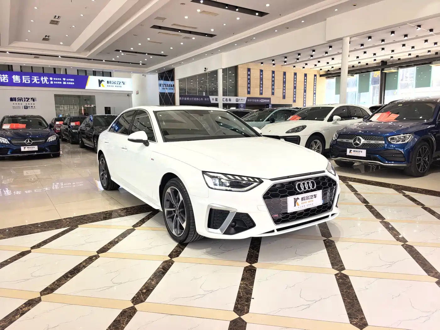 Audi A4L 2025 2024 40 TFSI Fashion Dynamic