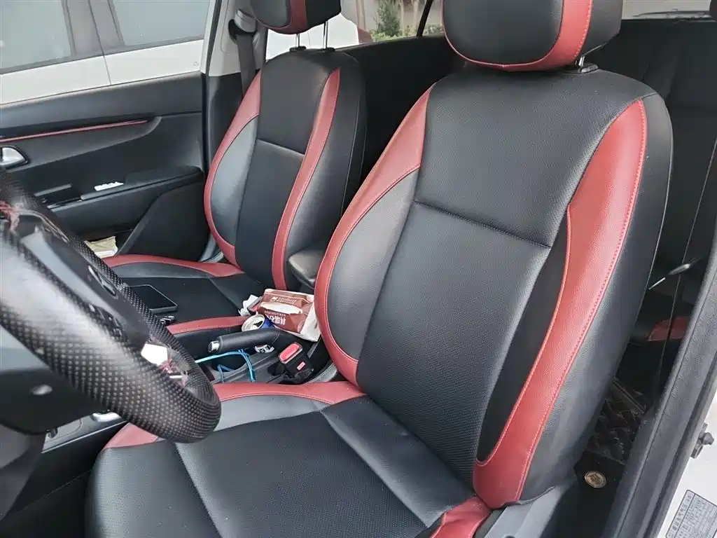 Kia KX CROSS 2018 1.6L Automatic Smart Sunroof Edition фото 12