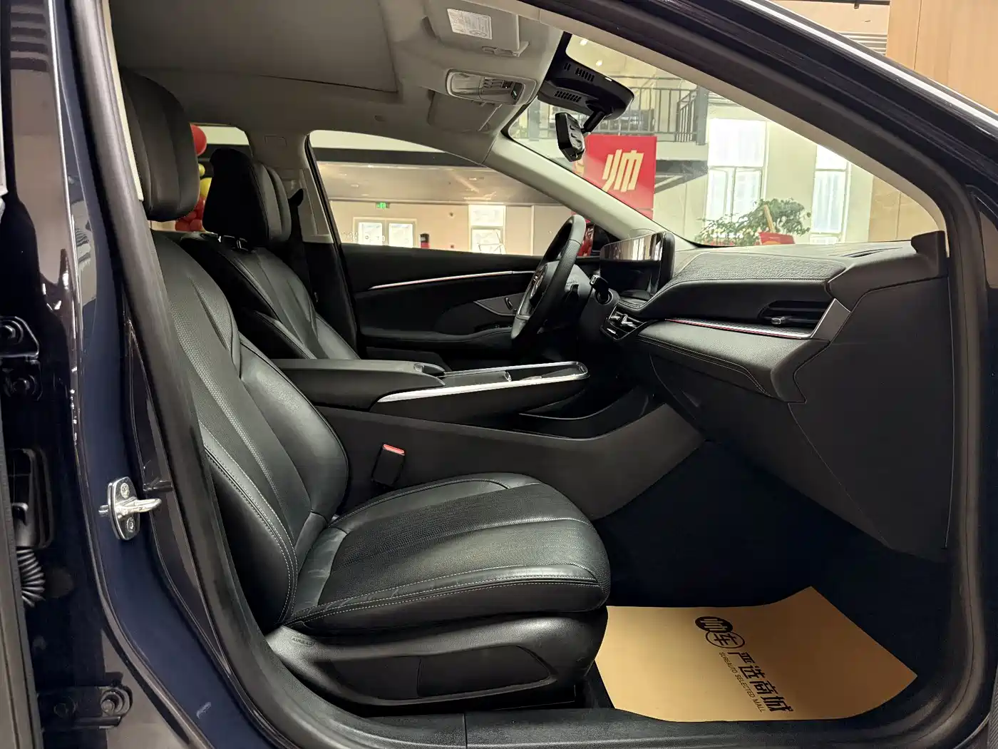 Buick LaCrosse 2023 28T Premium Edition фото 10