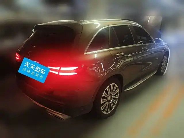 Mercedes-Benz GLC 2016 GLC 200 4MATIC — фото 2