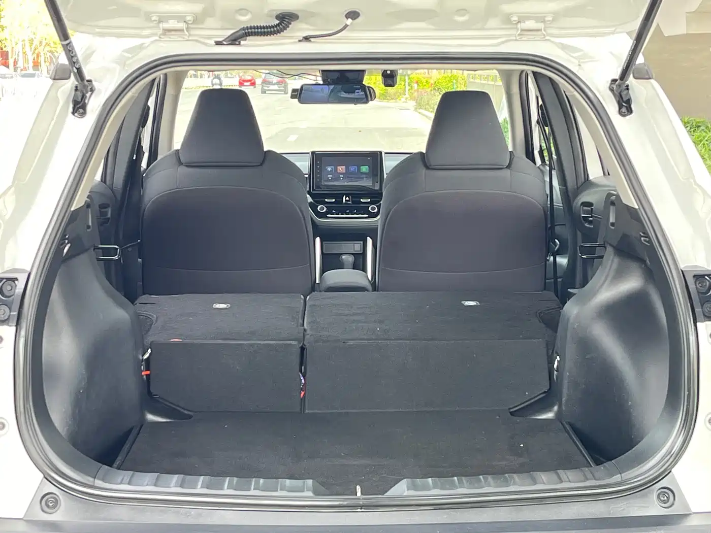 Toyota Frontlander 2023 2.0L CVT Leading Edition фото 22