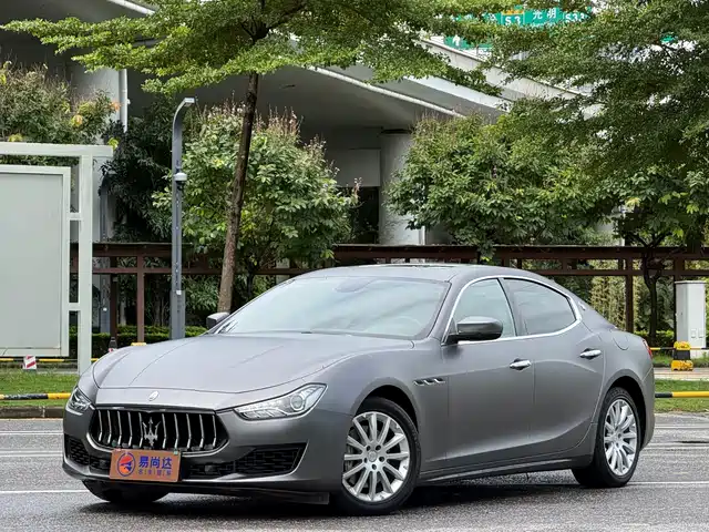 Maserati Ghibli 2019 3.0T Standard Edition China V — фото 2