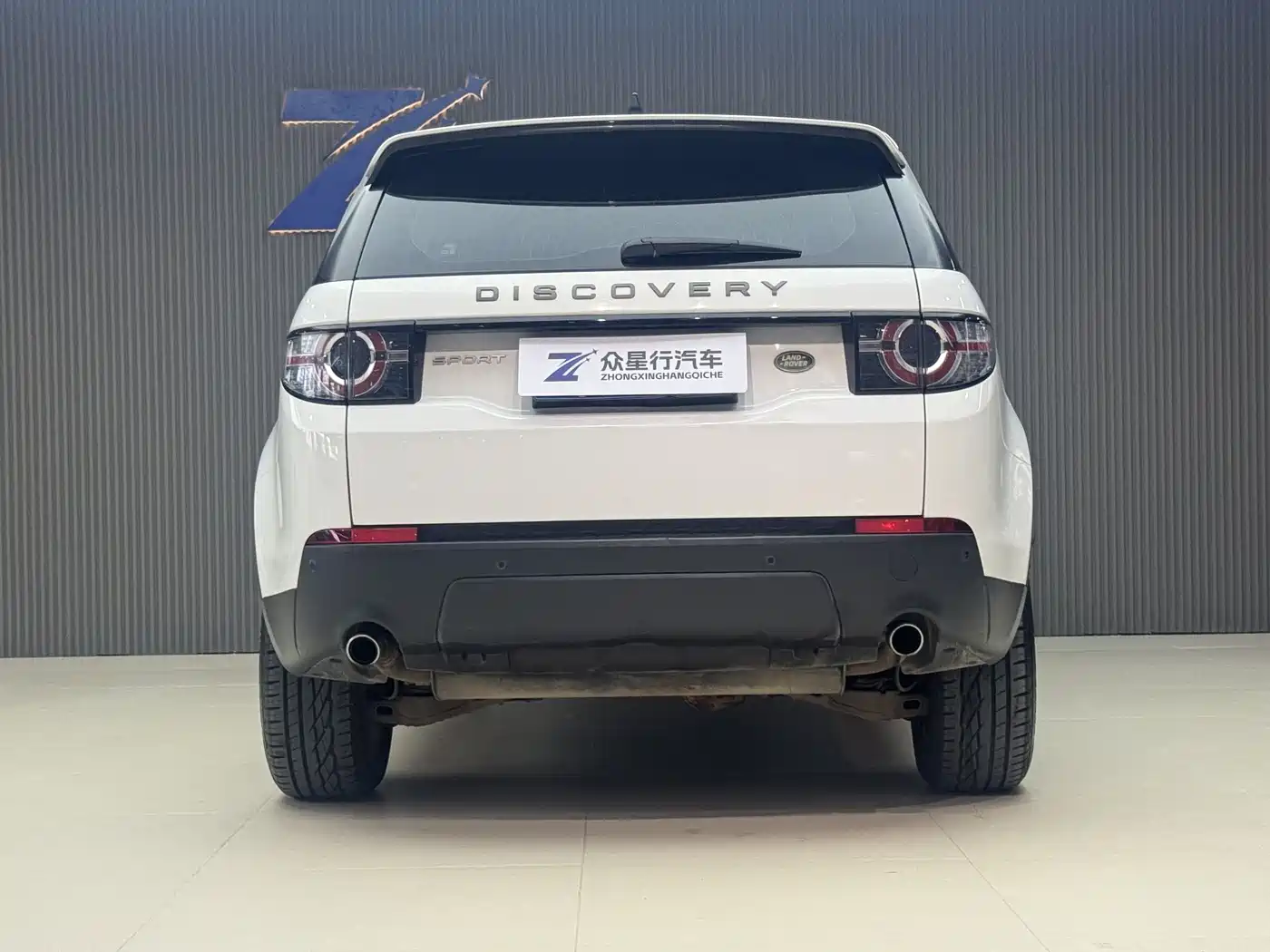 Land Rover Discovery Sport 2018 240PS PURE Edition фото 12