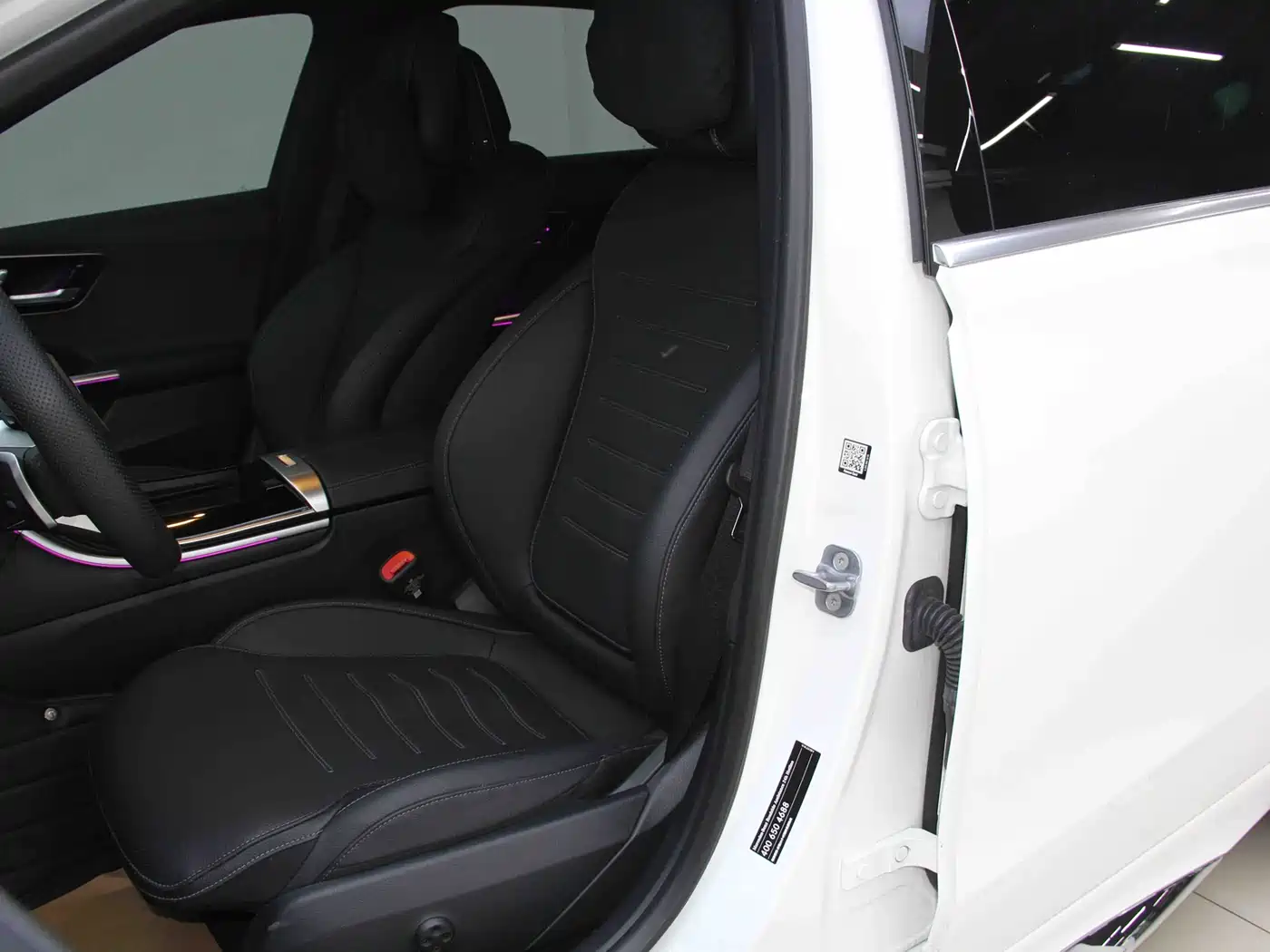Mercedes-Benz C-Class 2024 Facelift C 260 L Sport фото 8