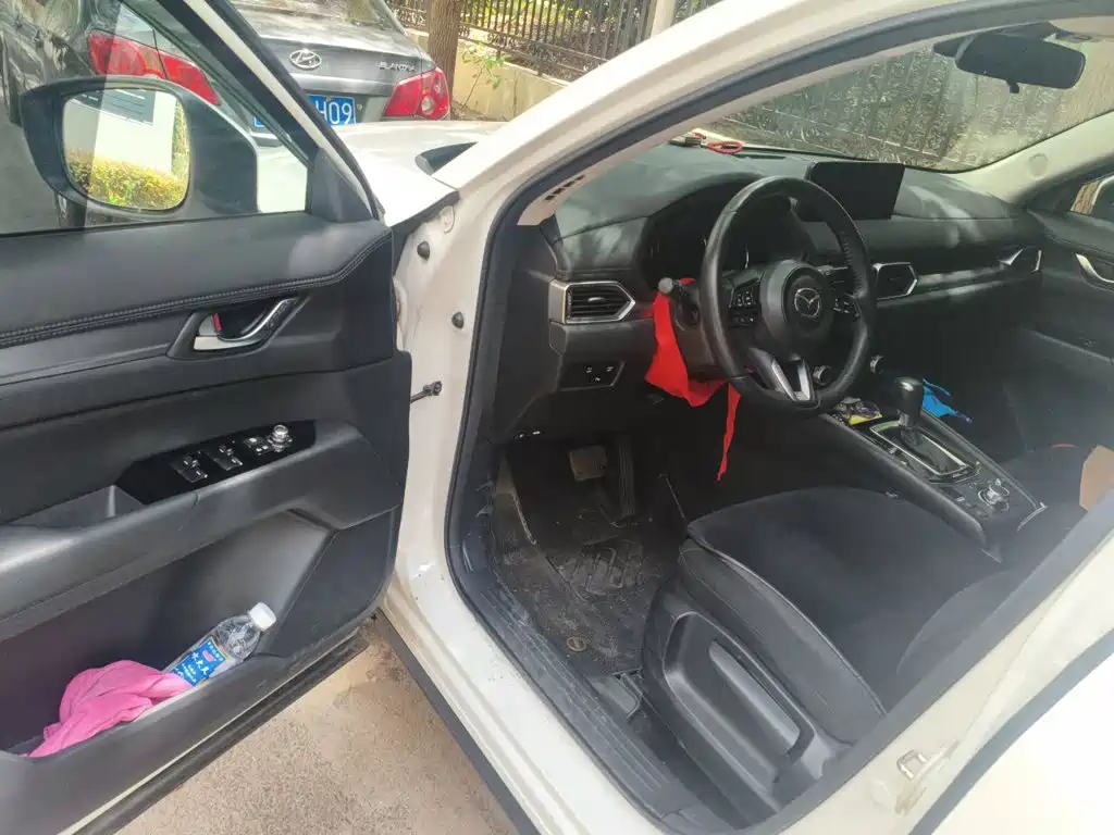 Photo 17 - Mazda CX-5