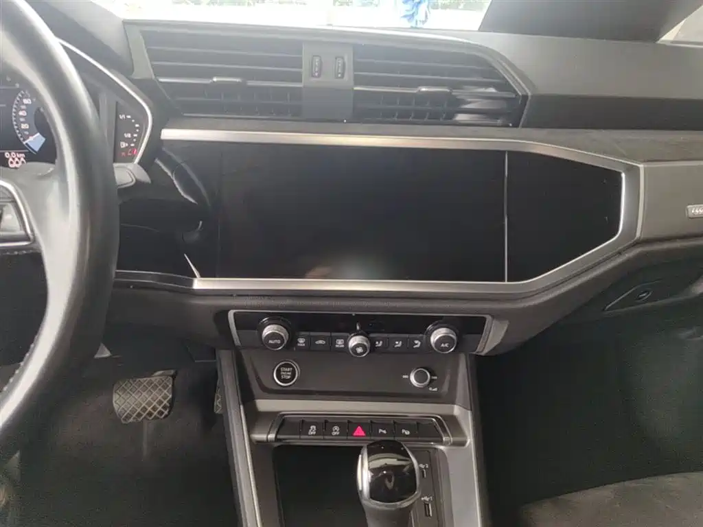 Audi Q3 2020 35 TFSI Fashion Dynamic фото 20