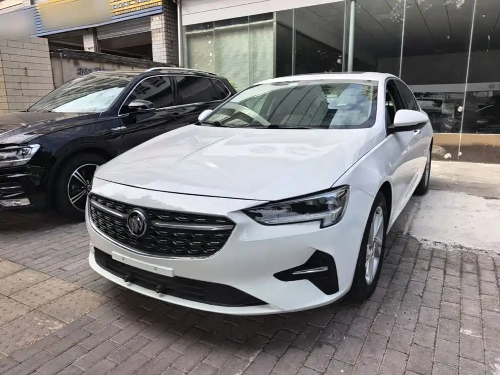 Фото 2 - Buick Regal