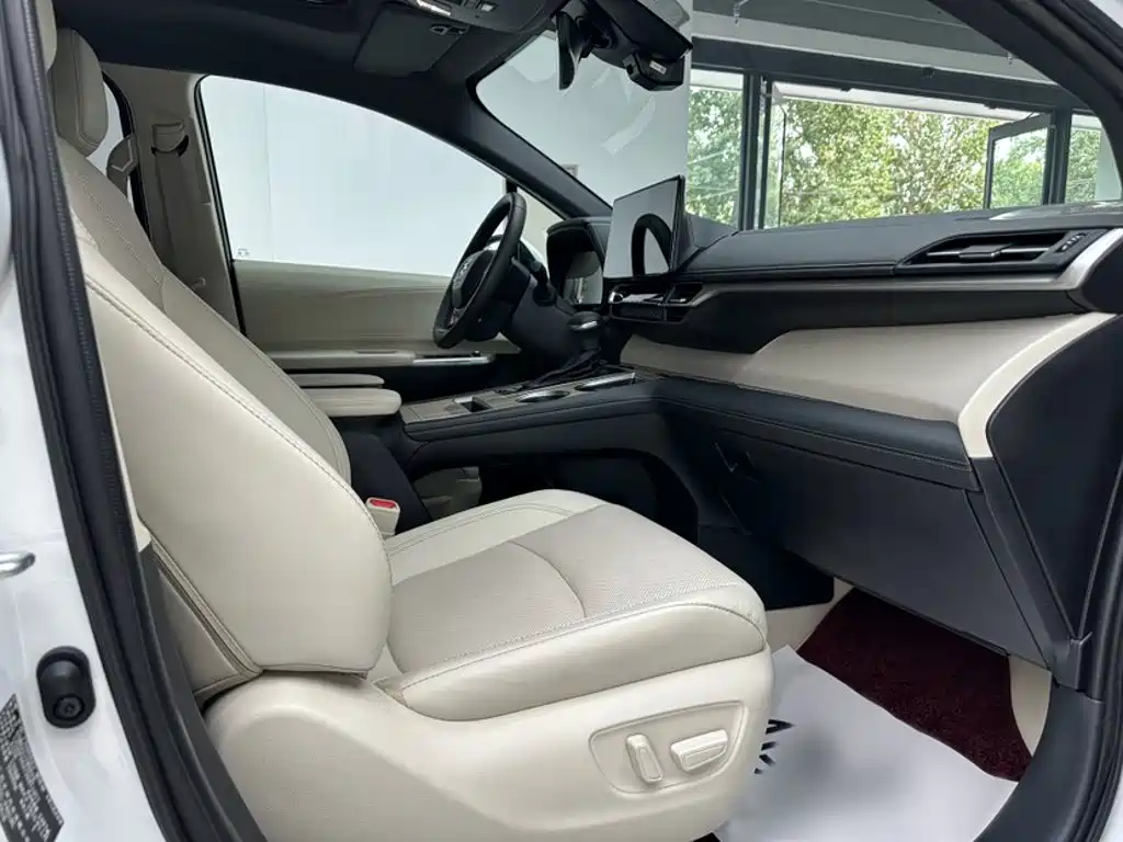 Toyota Sienna 2026 2026 2.5L Hybrid AWD Exclusive Edition