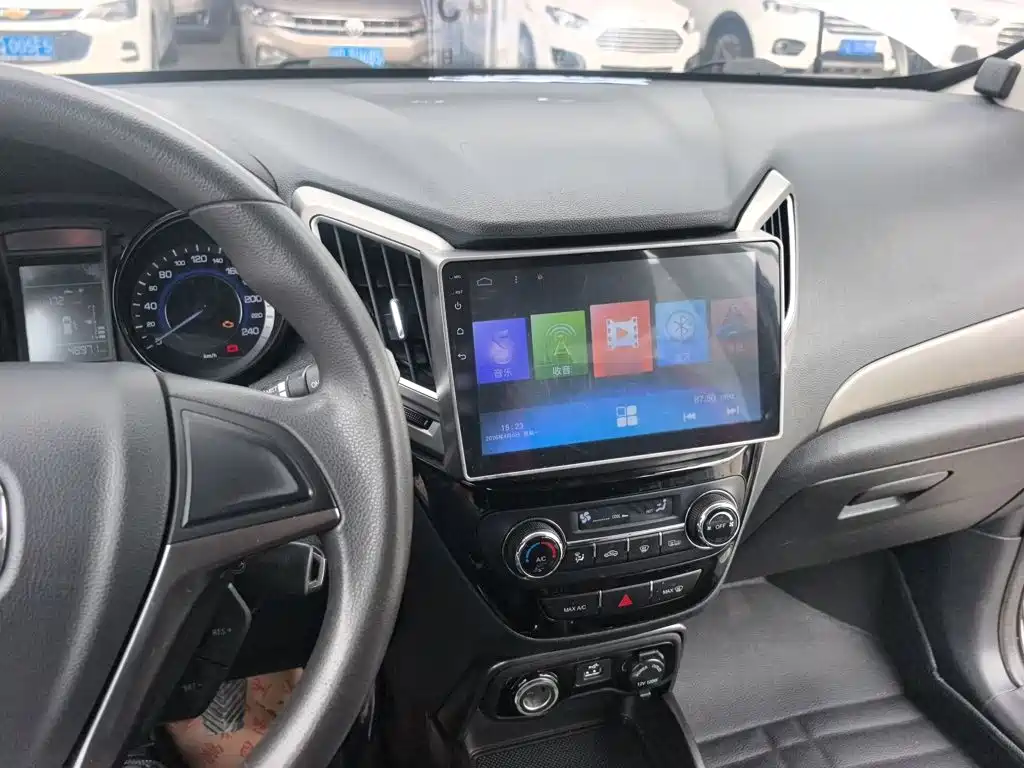 Changan CS15 2016 2016 1.5L Manual Fashion