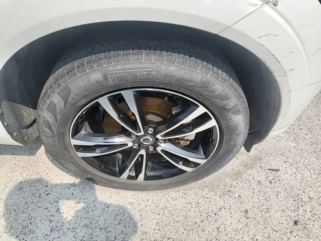 Photo 14 - Volvo XC60