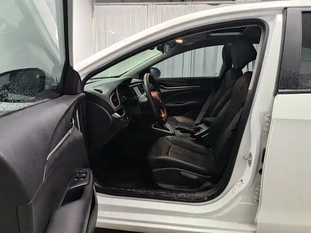 Buick Excelle 2021 Facelift Exemplar 1.5L Auto Elite фото 6