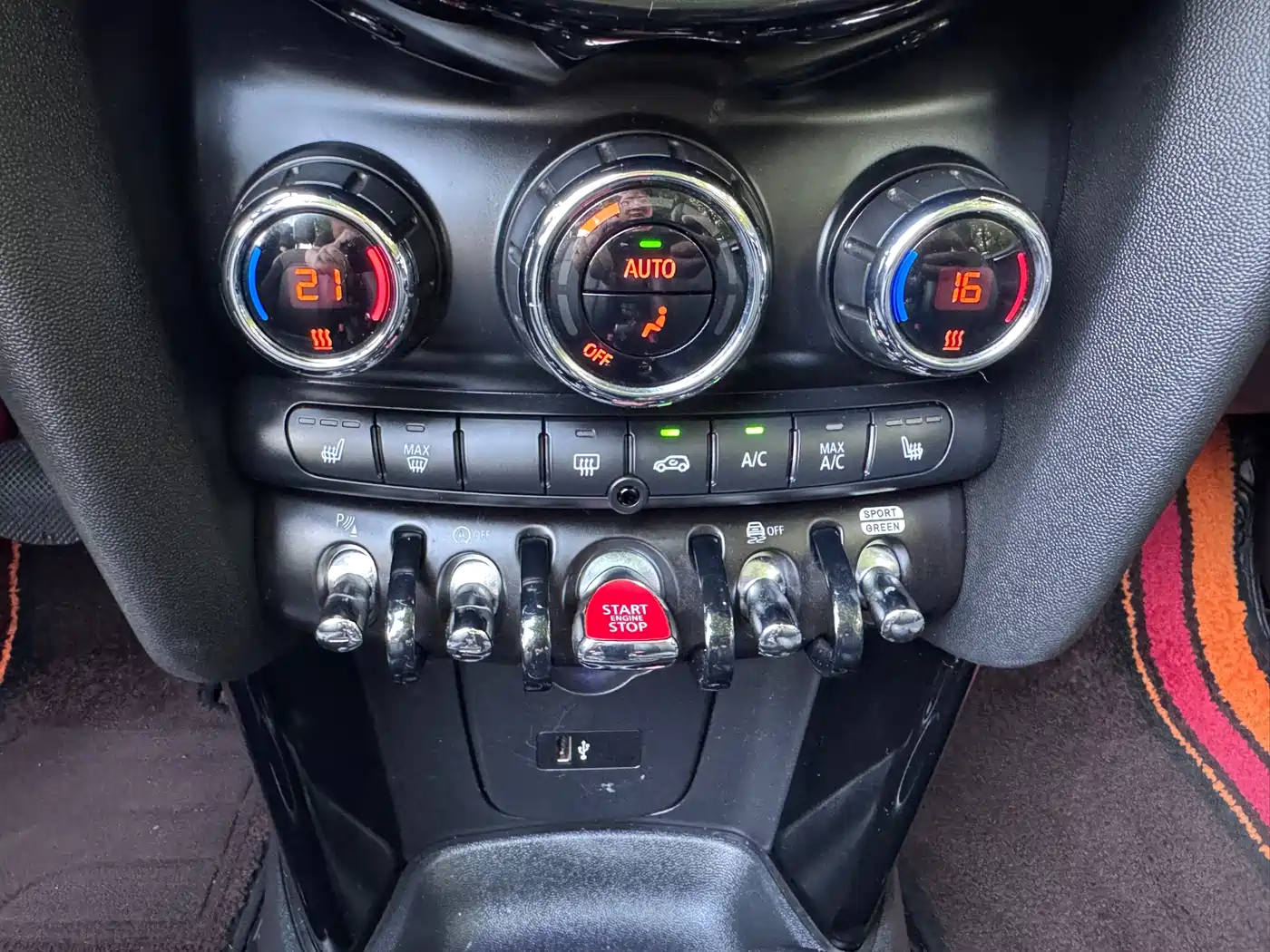 MINI 2023 2.0T COOPER S CABRIO Artist фото 21