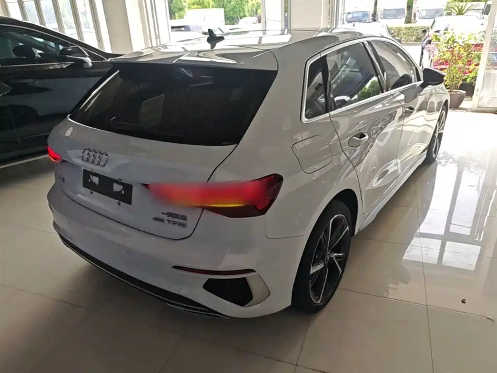 Audi A3 2022 Sportback 35 TFSI Style Sport фото 7