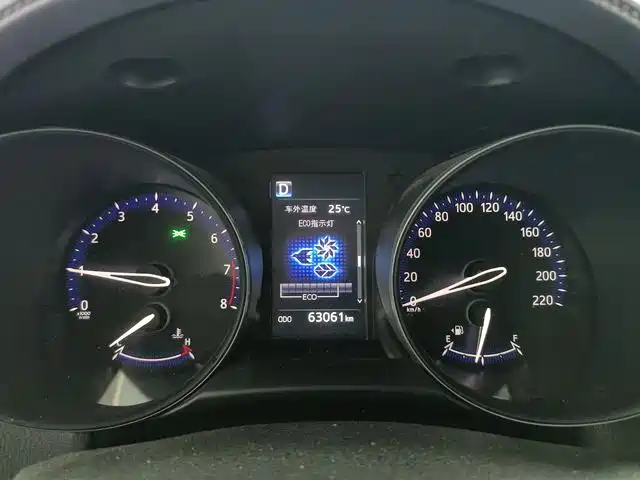 Toyota C-HR 2020 Model 2.0L Leading фото 4