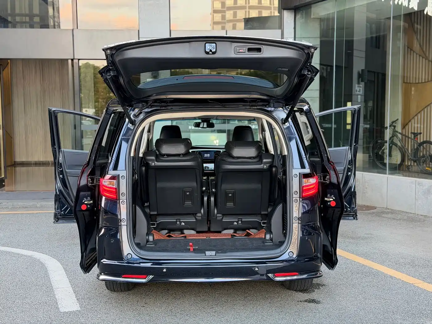 Фото 19 - Honda Odyssey
