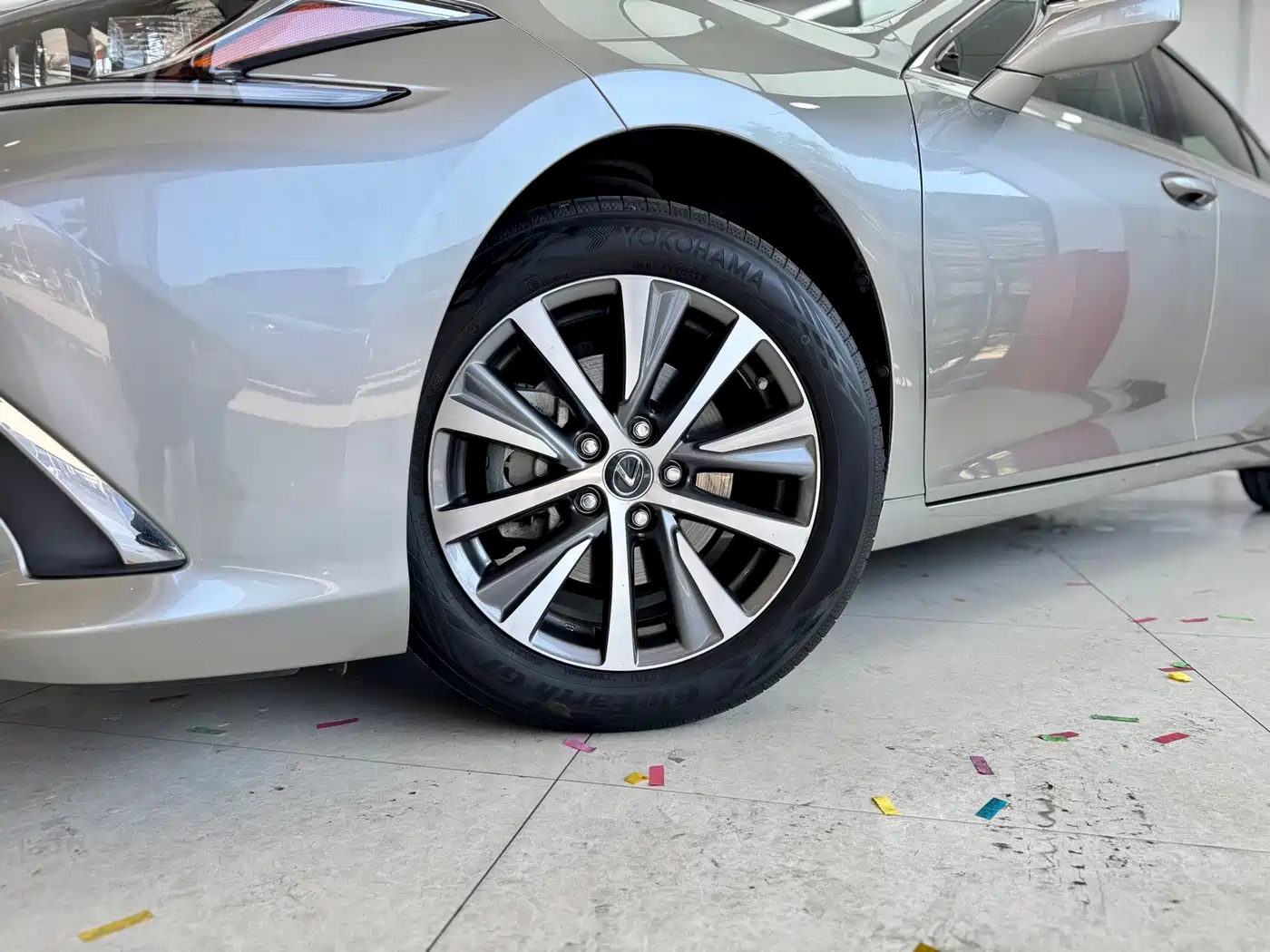 Lexus ES 2021 200 Luxury Edition фото 21