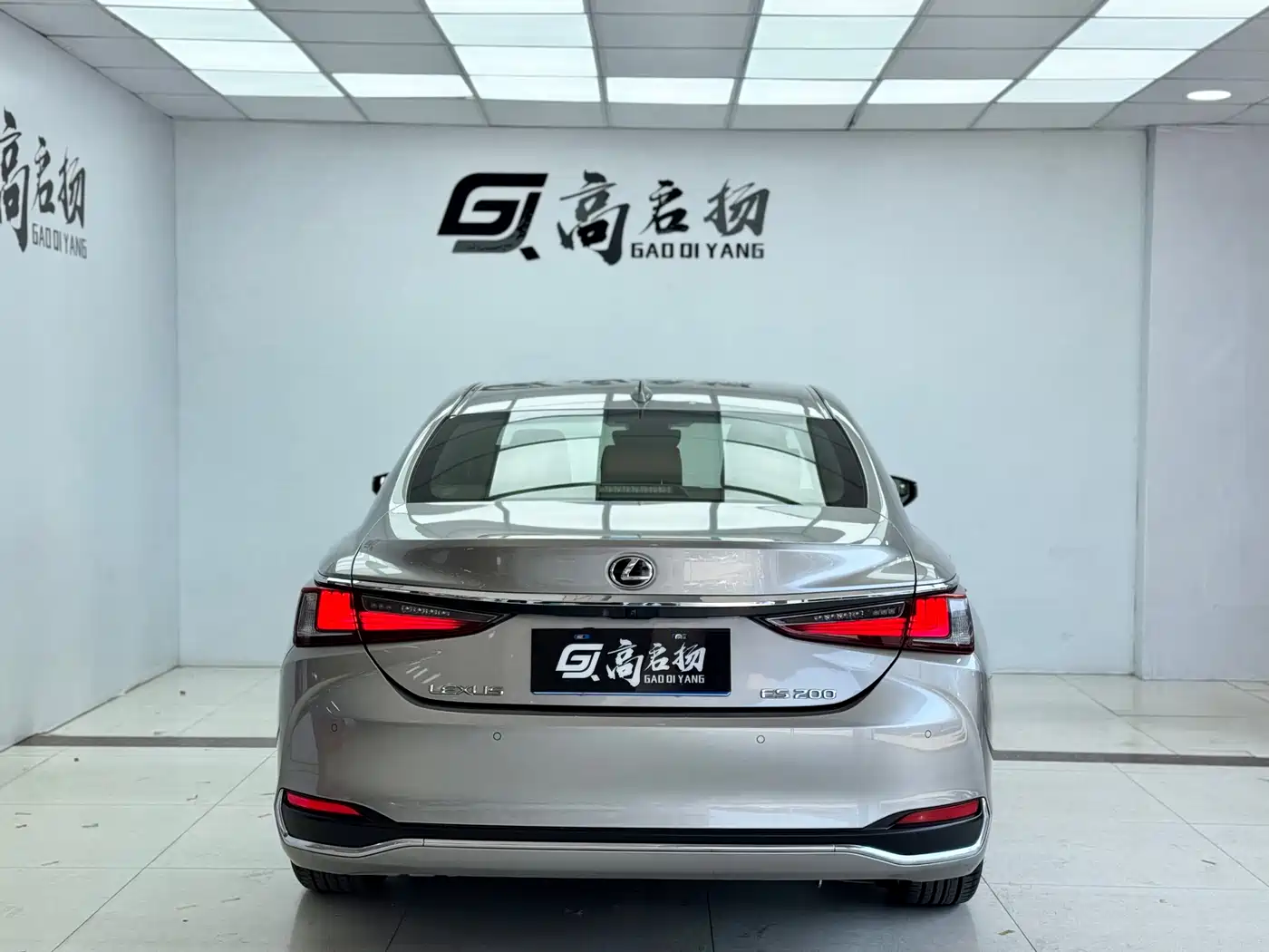 Lexus ES 2021 200 Luxury Edition фото 28