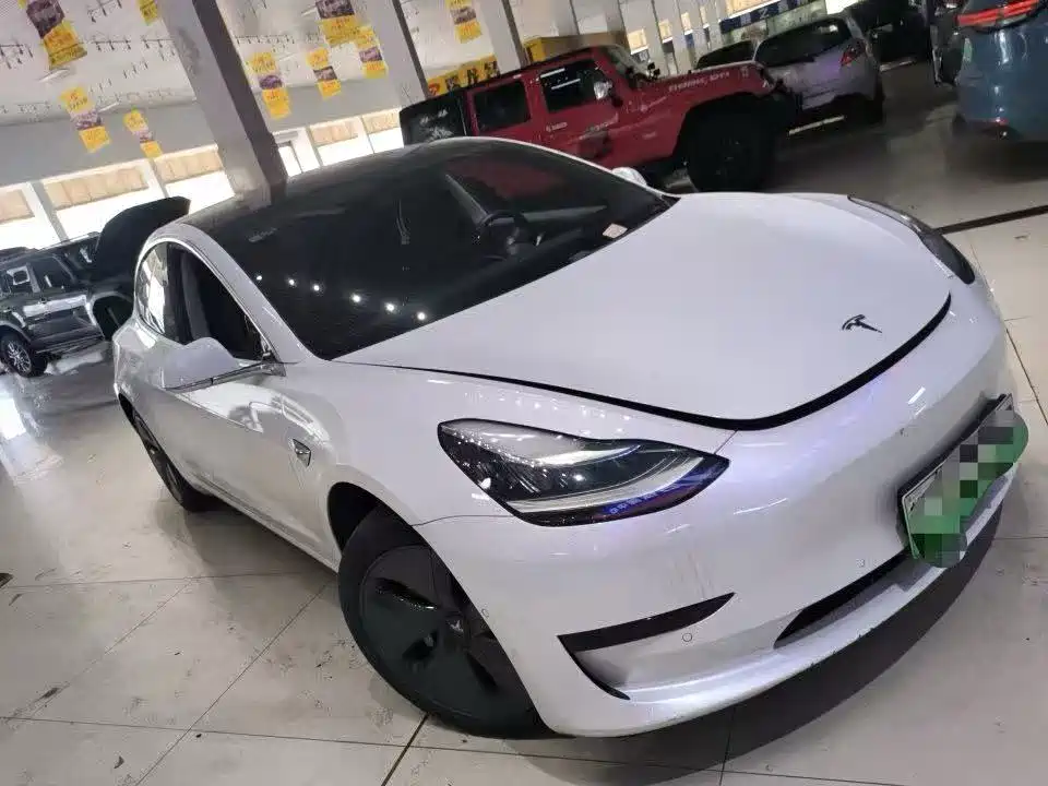 Фото 1 - Tesla Model 3 (Import)