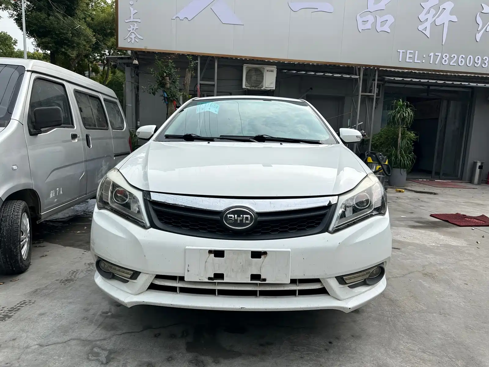 Photo 2 - BYD F3