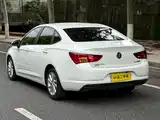 Photo 14 - Buick Verano