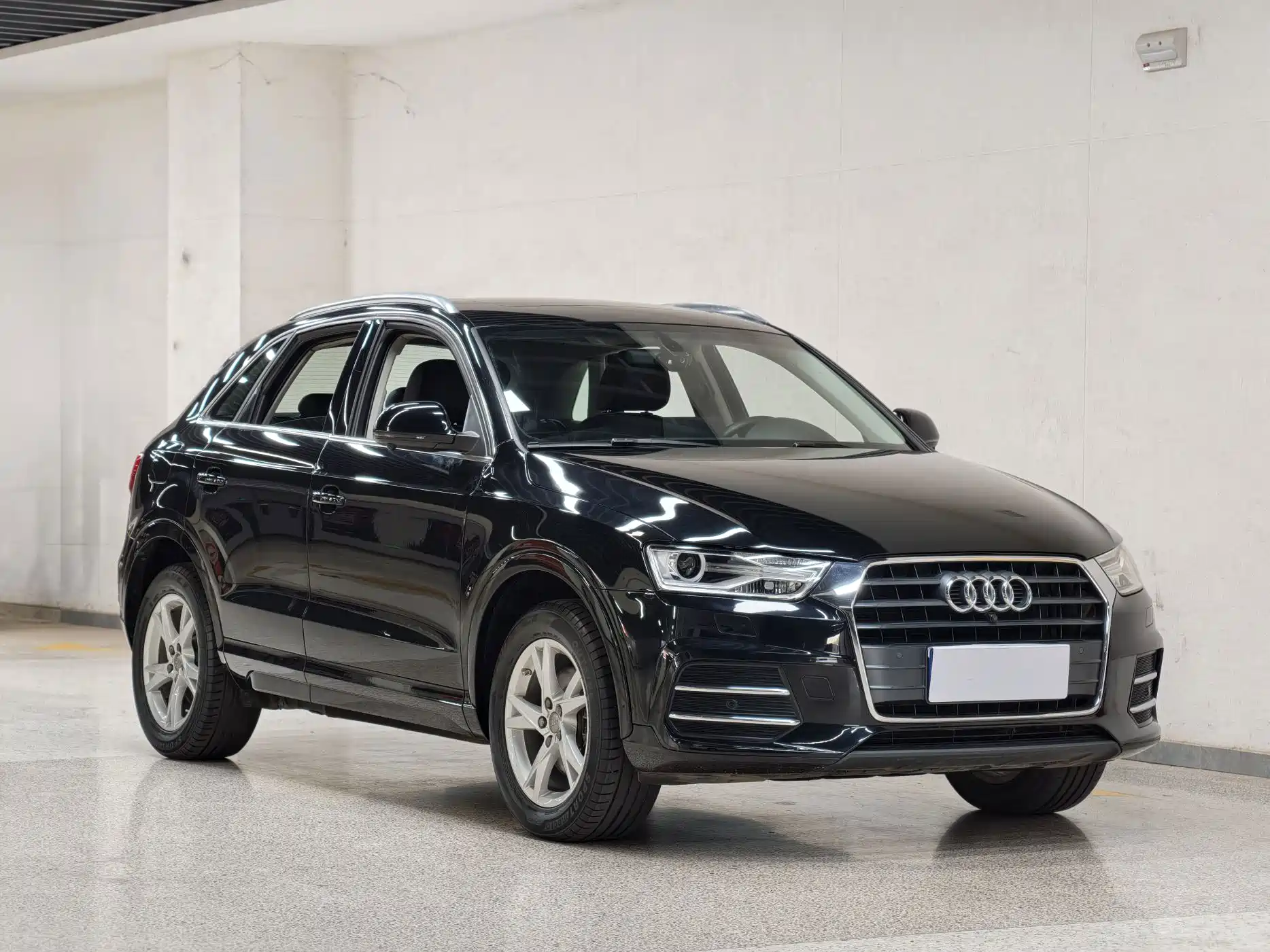 Фото 3 - Audi Q3