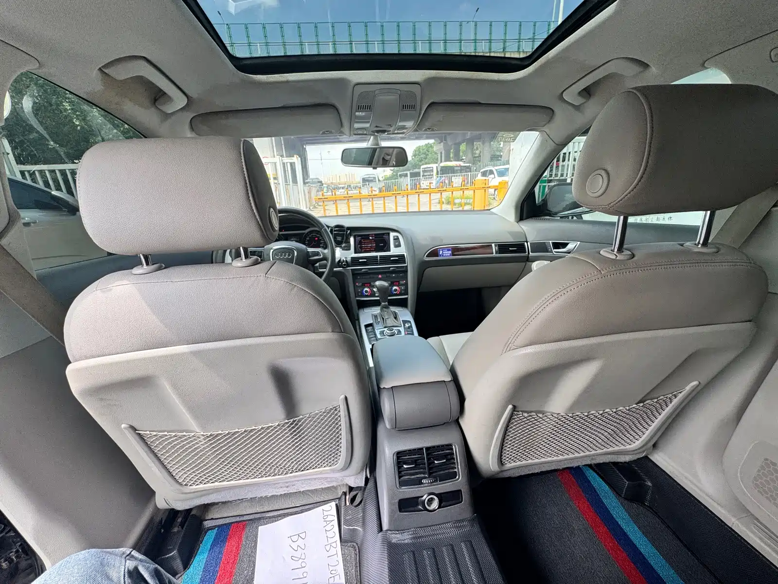 Фото 7 - Audi A6L