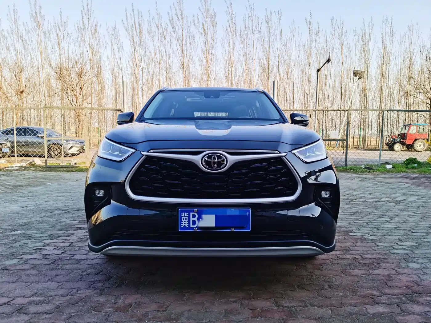 Toyota Highlander 2022 380T 4WD Premium 7-Seater фото 3