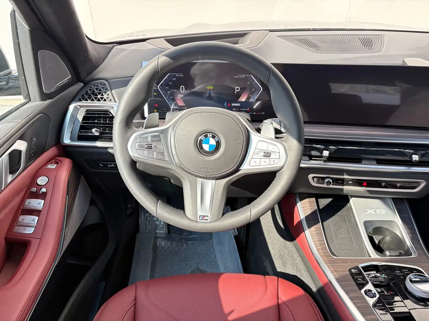BMW X5 2025 Model xDrive 40Li M Sport Blackout Package фото 19