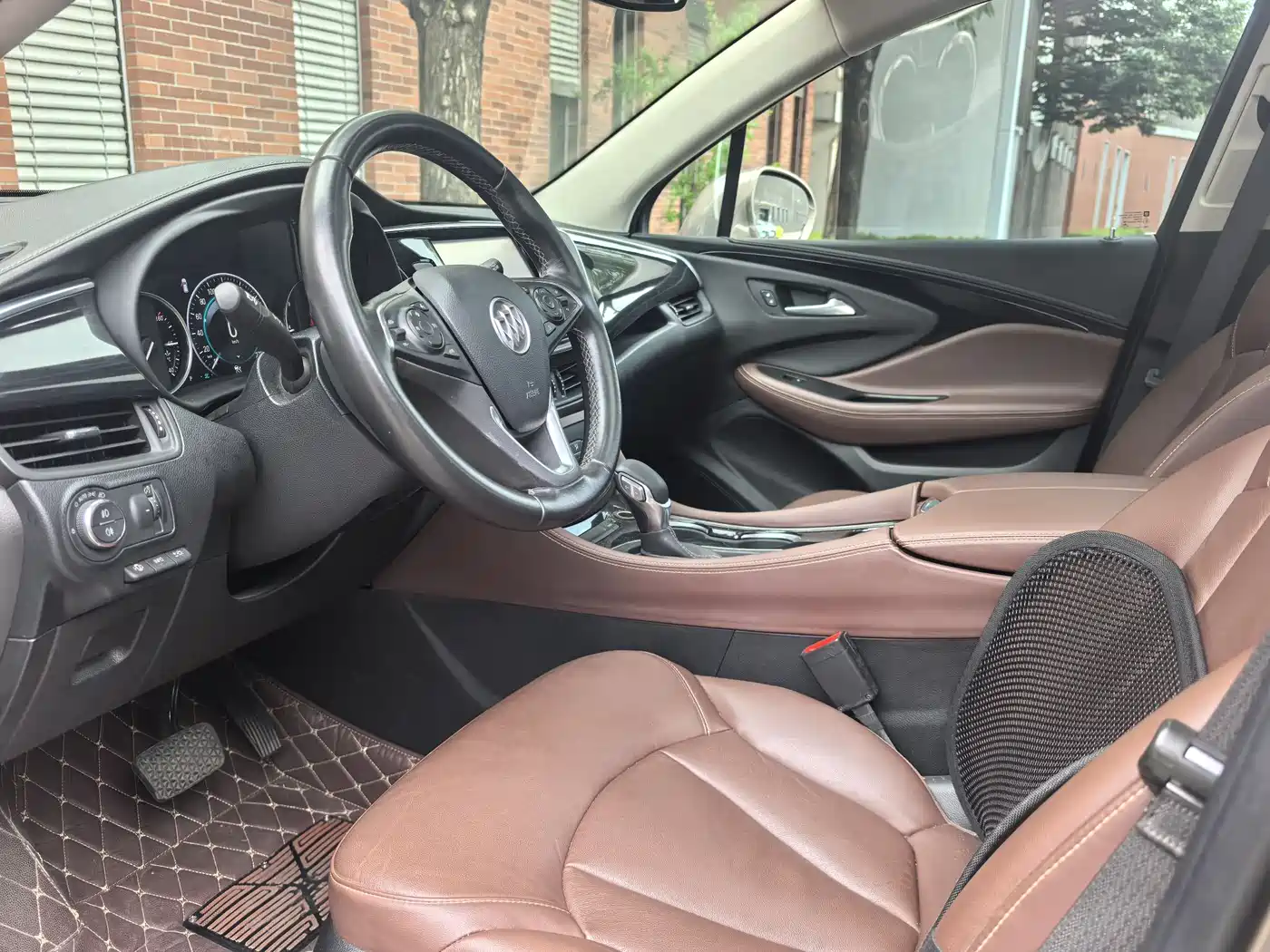 Buick Envision Plus 2018 28T 4WD Luxury фото 11
