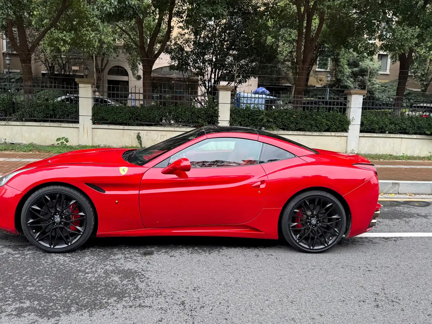 Ferrari California T 2011 2009 4.3L Standard