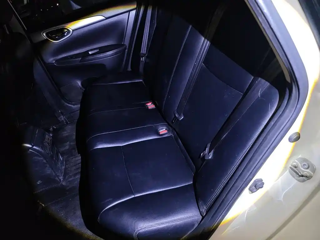 Nissan SYLPHY, миниатюра 15