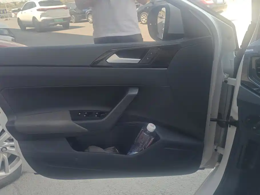 Volkswagen Lavida, миниатюра 7
