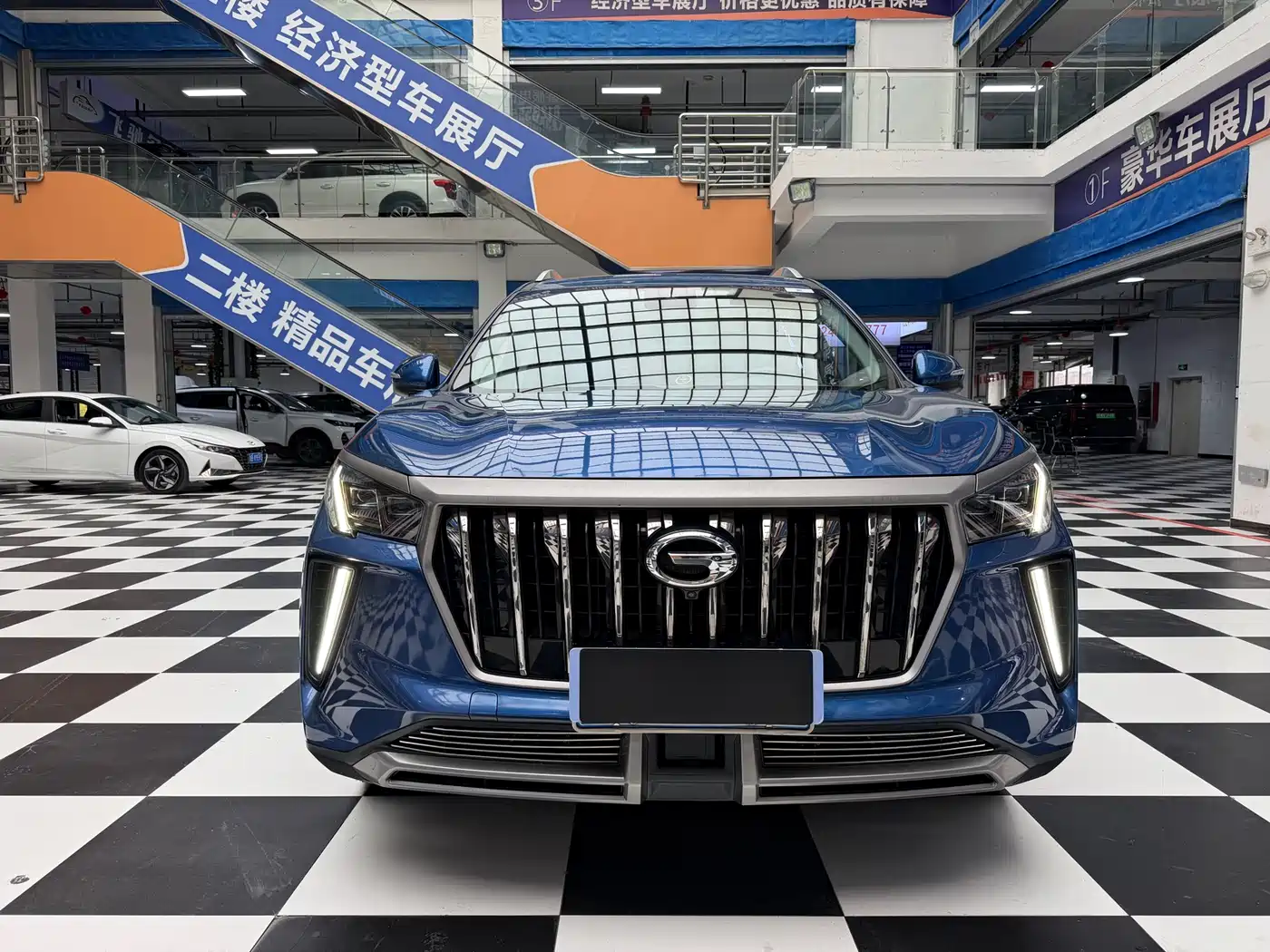 GAC Trumpchi Trumpchi GS4 PLUS 2021 270T Automatic Starlight Edition фото 2