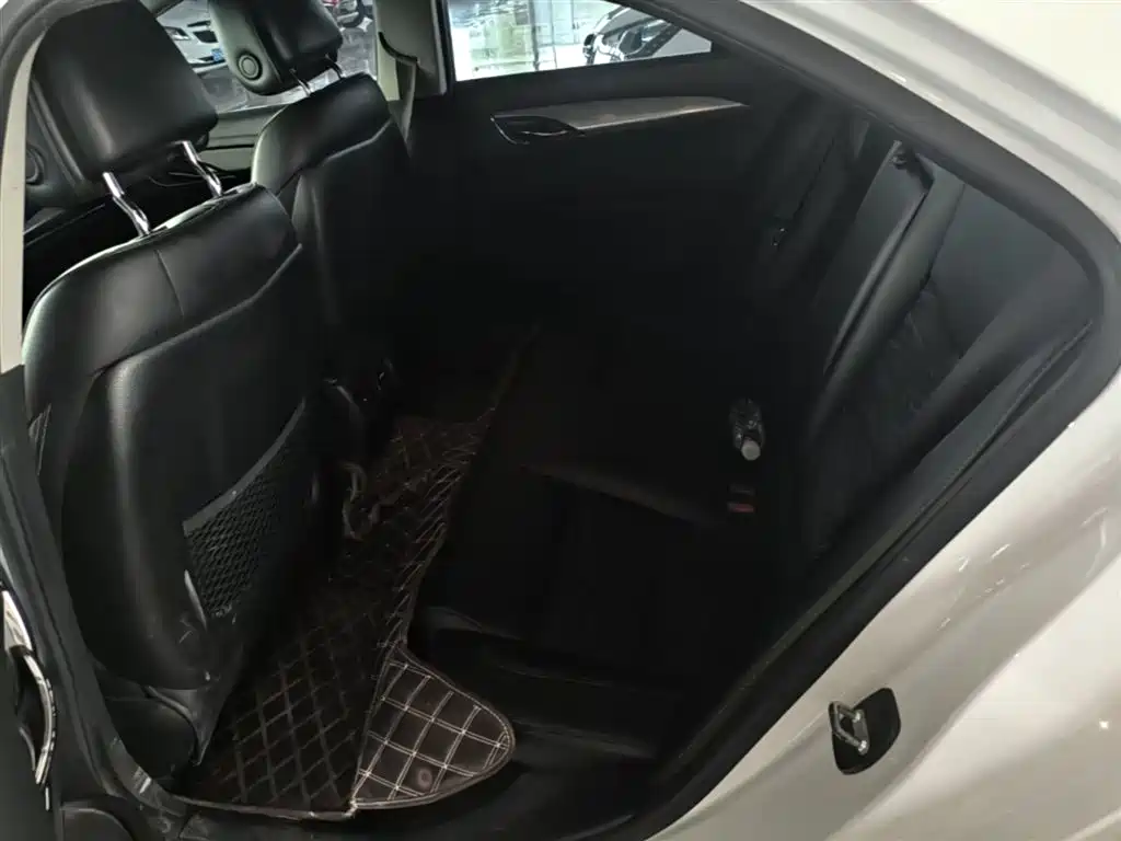 Cadillac ATS-L 2017 28T Technology фото 17