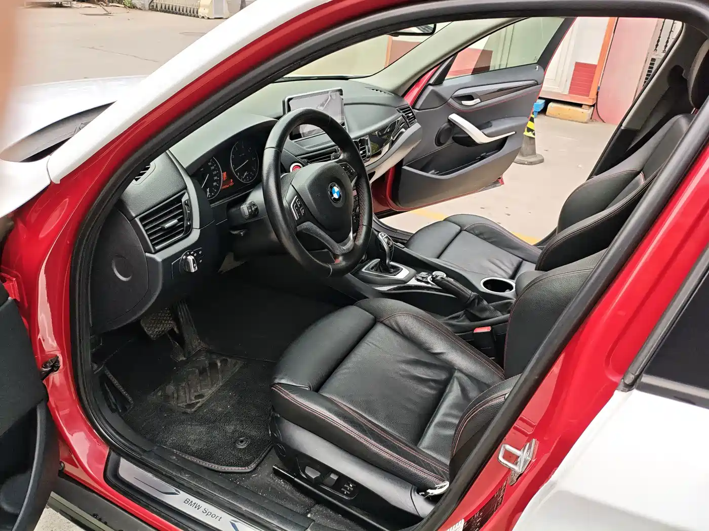 BMW X1 2013 2013 sDrive20i Sport Design Package
