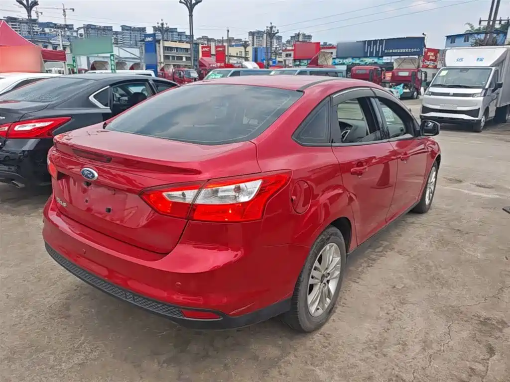 Ford Focus 2015 2012 Sedan 1.6L Automatic Comfort