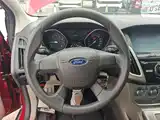 Фото 11 - Ford Focus