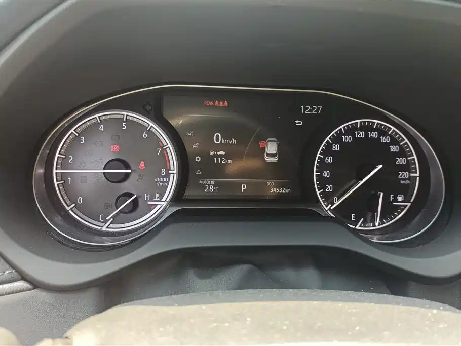 Toyota Lingfang HARRIER 2022 2.0L CVT 2WD Progressive Edition фото 14