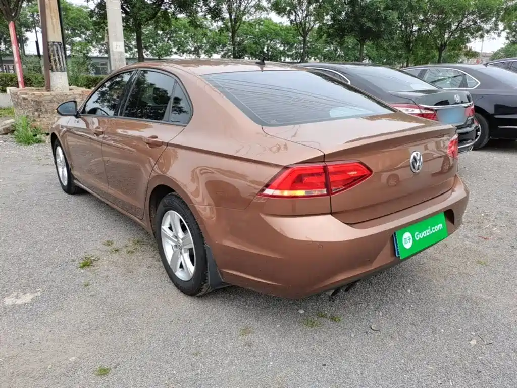 Volkswagen Lamando 2017 230TSI Manual Trend Edition фото 5