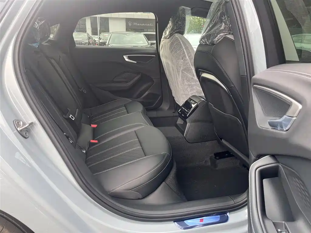 Audi A5L 2025 2.0T Sport Edition Plus фото 10