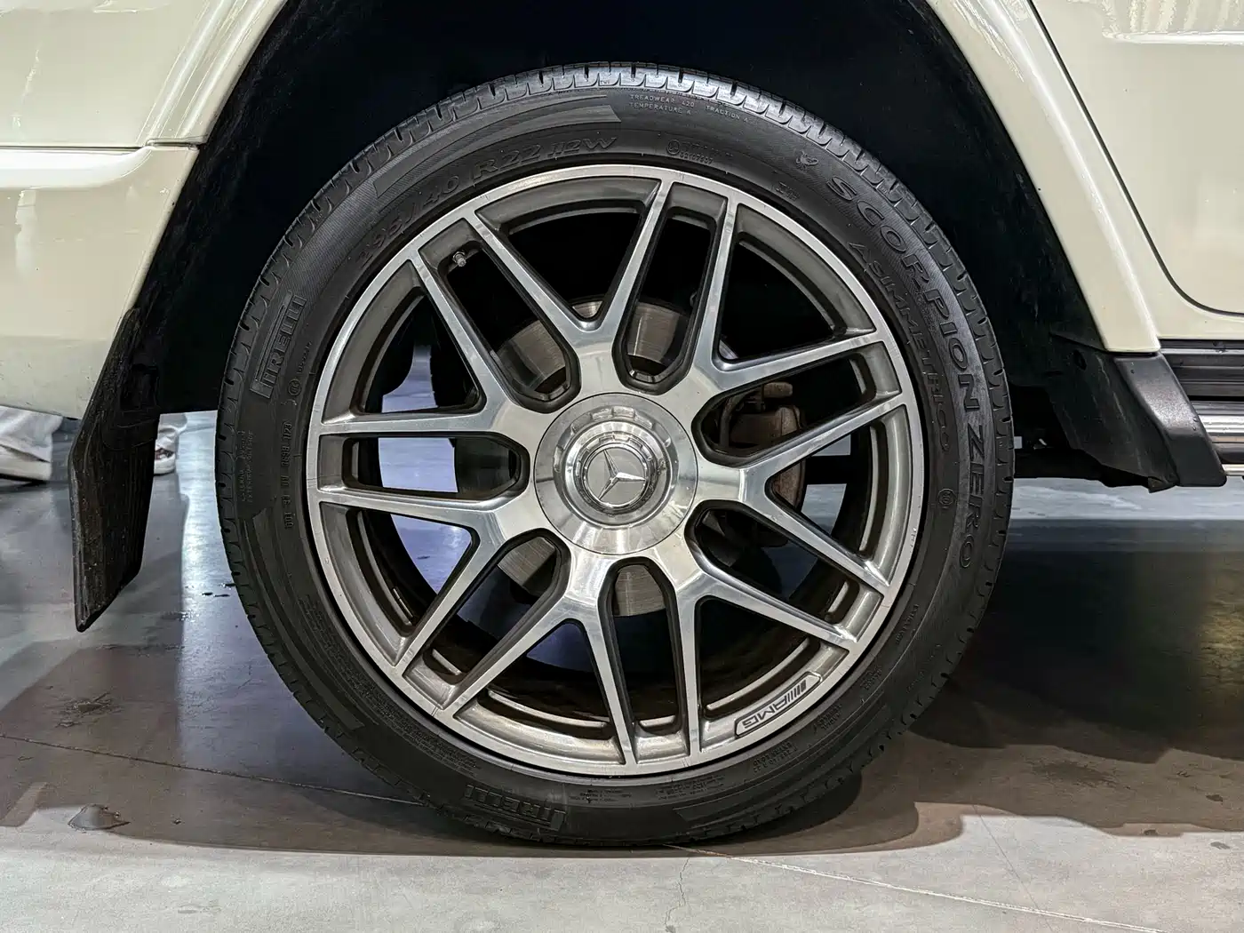 MERCEDES-BENZ G-CLASS