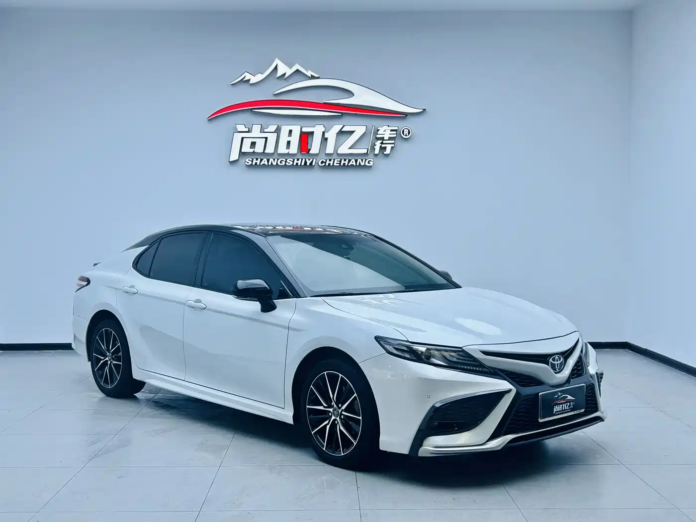 Toyota Camry 2021 2.0S Sporty Edition фото 3