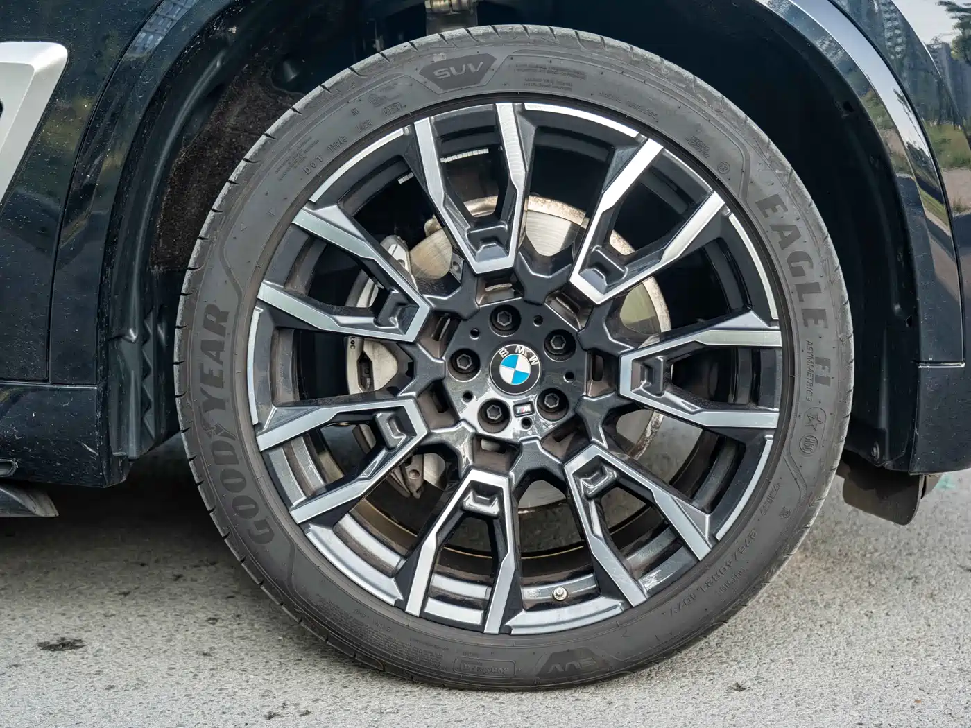 BMW X5 2023 xDrive 40Li M Sport Package фото 19