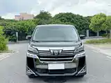 Фото 2 - Toyota Vellfire