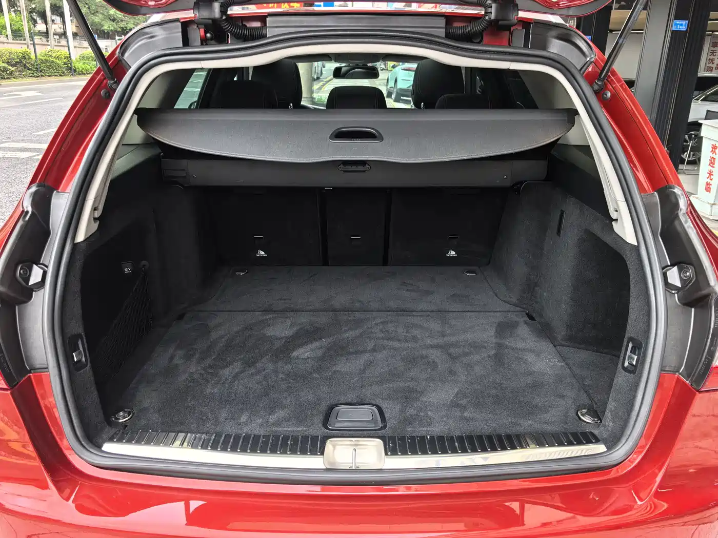 Mercedes-Benz C-Class (Import) 2018 C 200 Estate фото 14