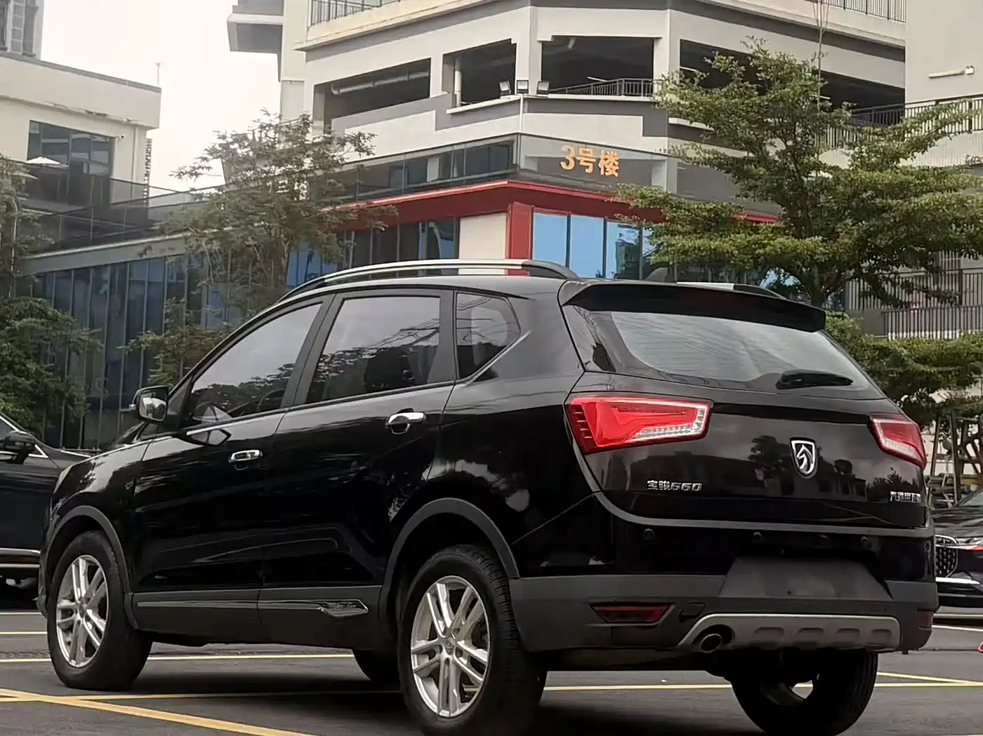 Фото 6 - Baojun 560