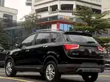 Фото 6 - Baojun 560